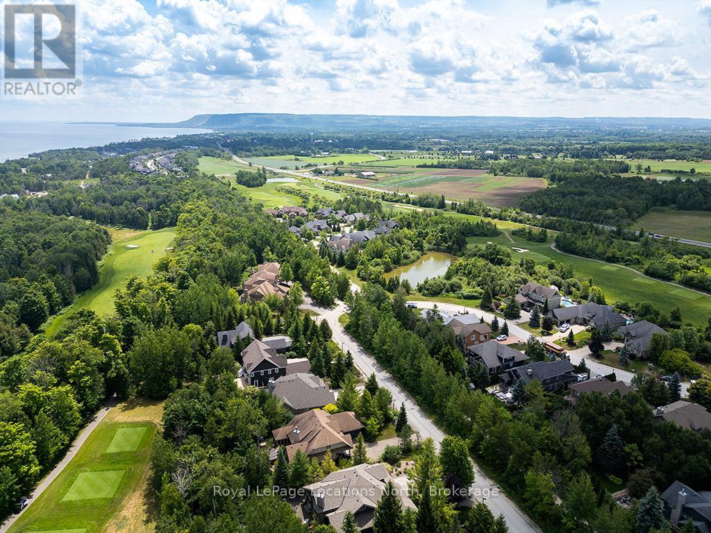 151 Rankins Crescent, Blue Mountains, Ontario  N0H 2P0 - Photo 36 - X12002580