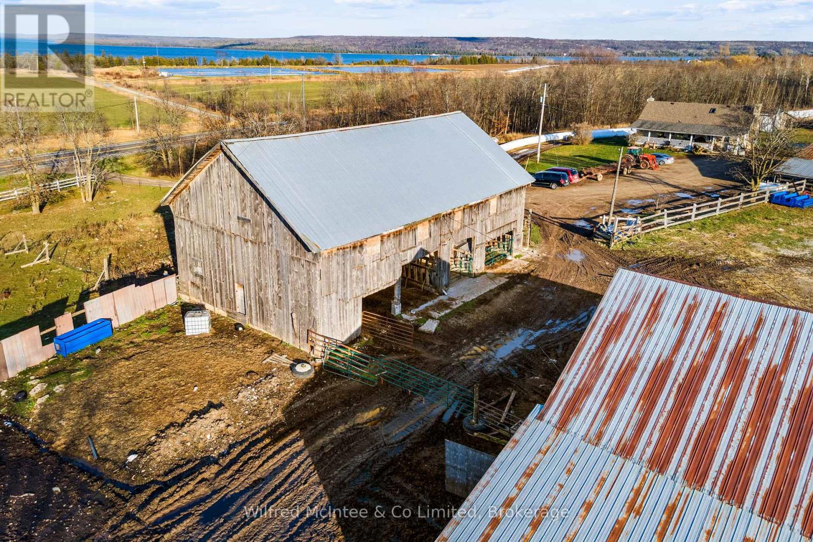 15339 6 Highway, Assiginack, Ontario  P0P 1N0 - Photo 21 - X12004344
