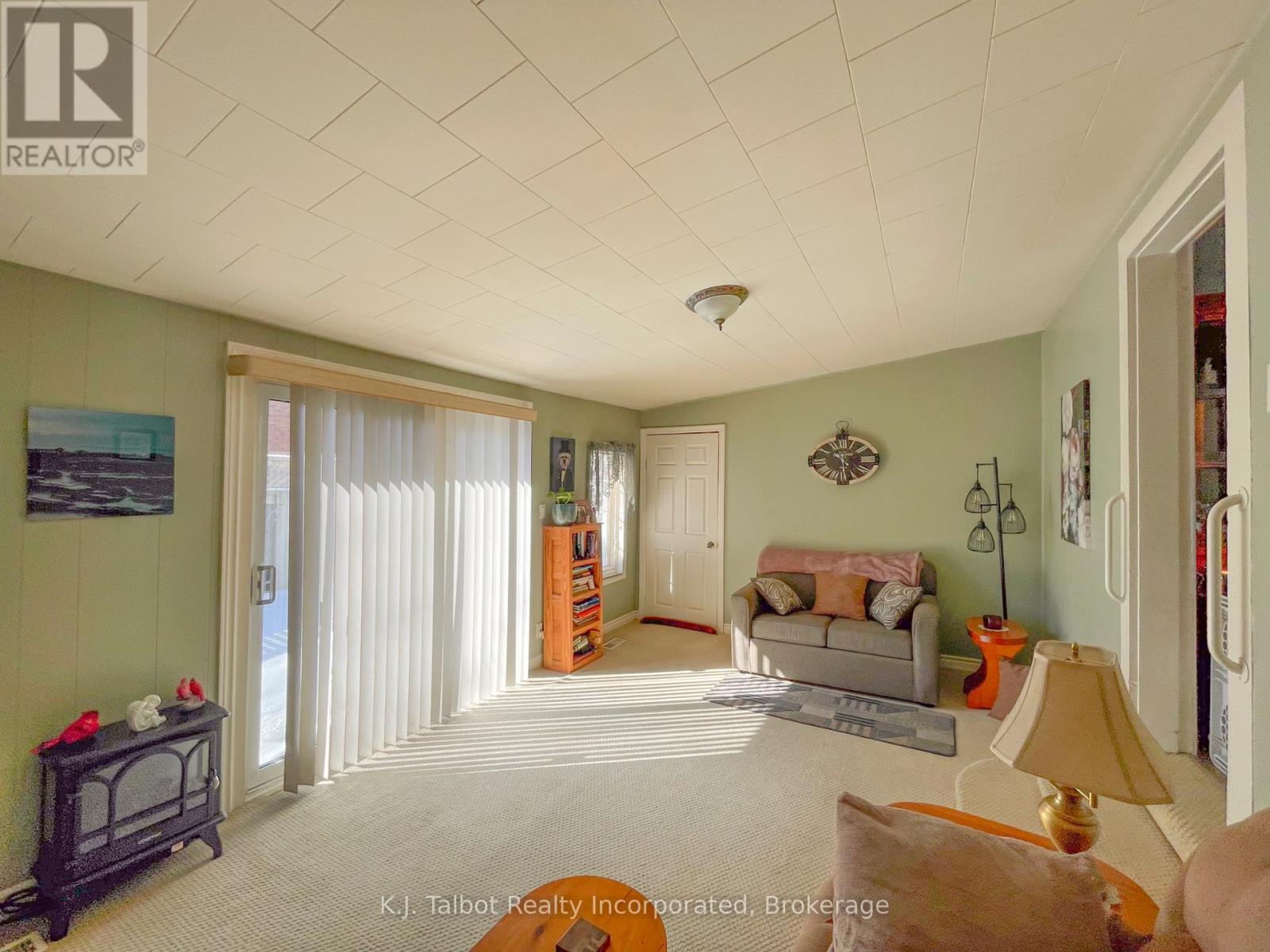 31 Victoria Street S, Goderich, Ontario  N7A 3H4 - Photo 29 - X12005296