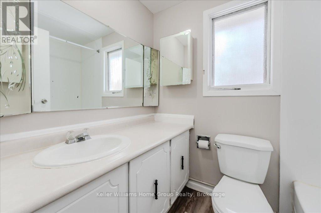 9 - 80 Churchill Street, Waterloo, Ontario  N2L 2X2 - Photo 18 - X12006548
