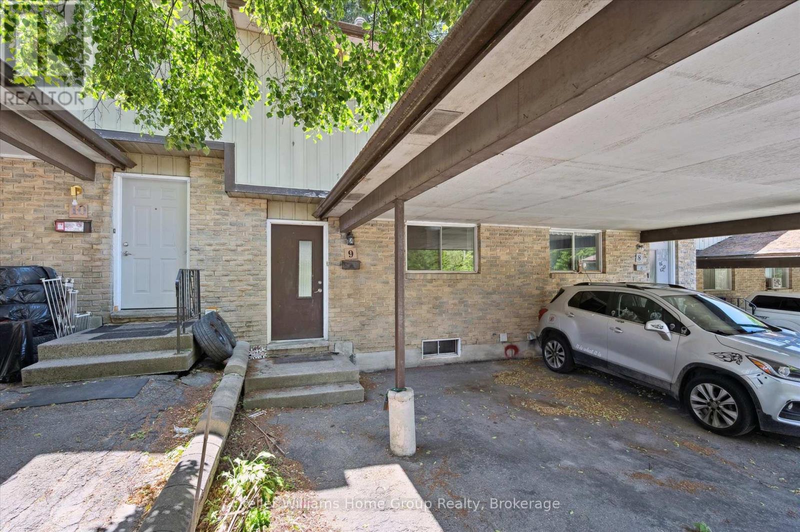 9 - 80 Churchill Street, Waterloo, Ontario  N2L 2X2 - Photo 4 - X12006548