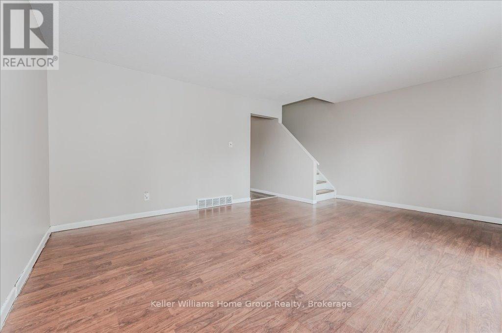 9 - 80 Churchill Street, Waterloo, Ontario  N2L 2X2 - Photo 8 - X12006548