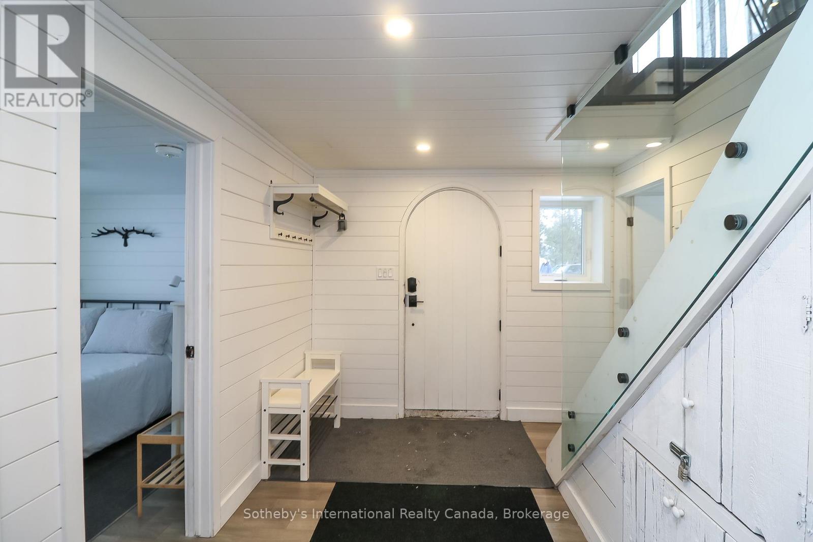 16 William Avenue, Wasaga Beach, Ontario  L9Z 2X3 - Photo 30 - S12007061
