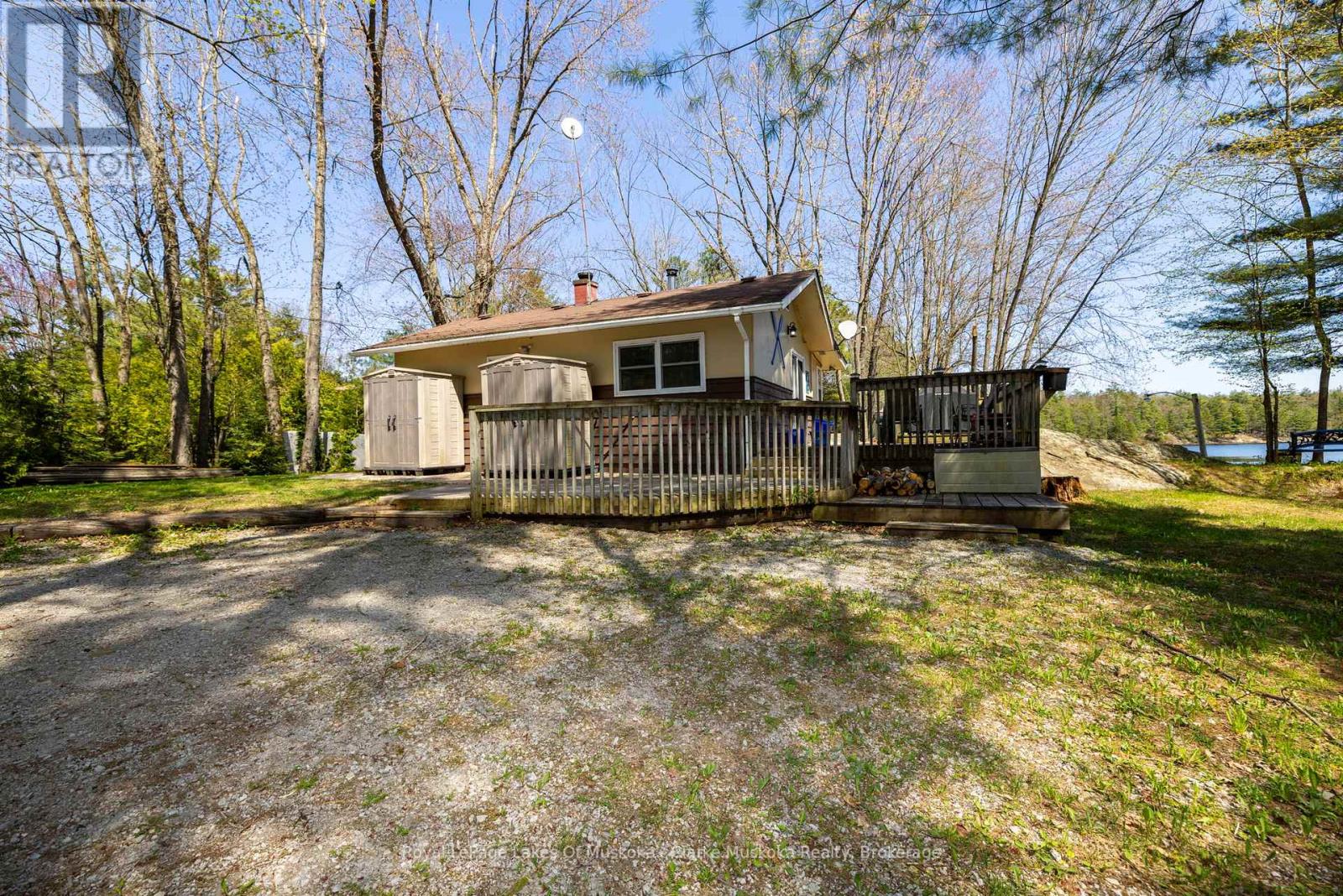 525 Hiawatha Road, Georgian Bay, Ontario  L0K 1S0 - Photo 5 - X12010796