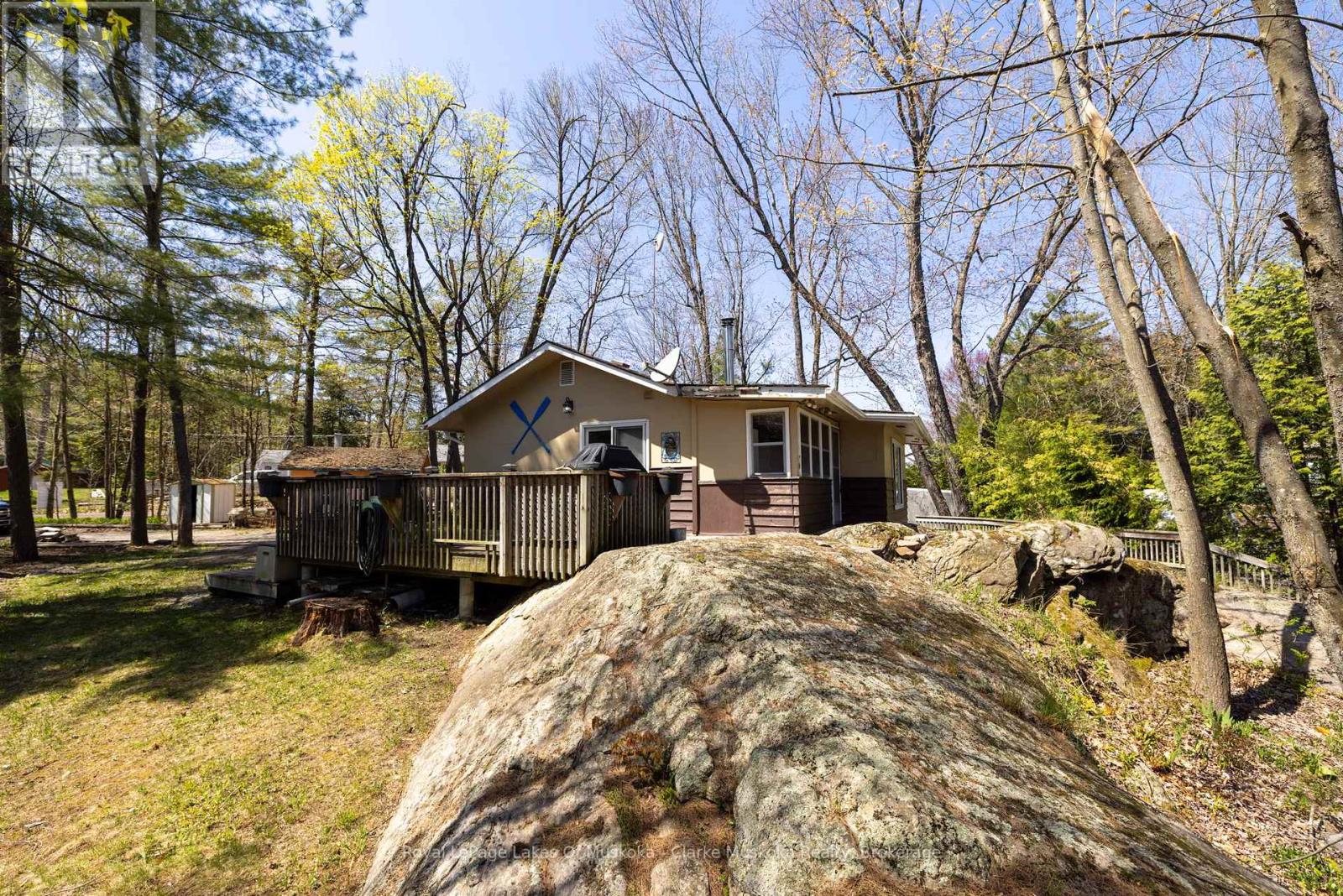 525 Hiawatha Road, Georgian Bay, Ontario  L0K 1S0 - Photo 7 - X12010796