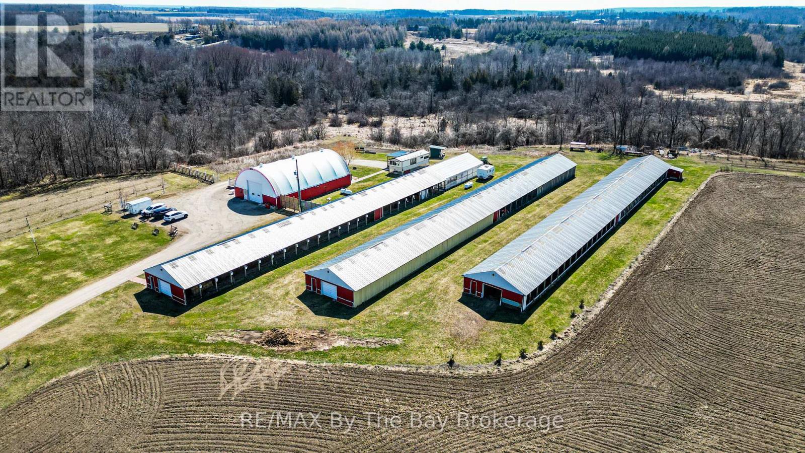 828482 Mulmur Nottawasaga T Line, Mulmur, Ontario  L9V 0N9 - Photo 11 - X12011929