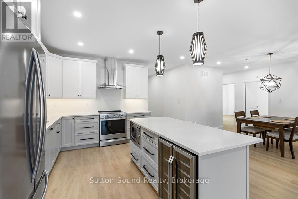 101 - 535 Isaac Street, South Bruce Peninsula, Ontario  N0H 2T0 - Photo 6 - X12013299