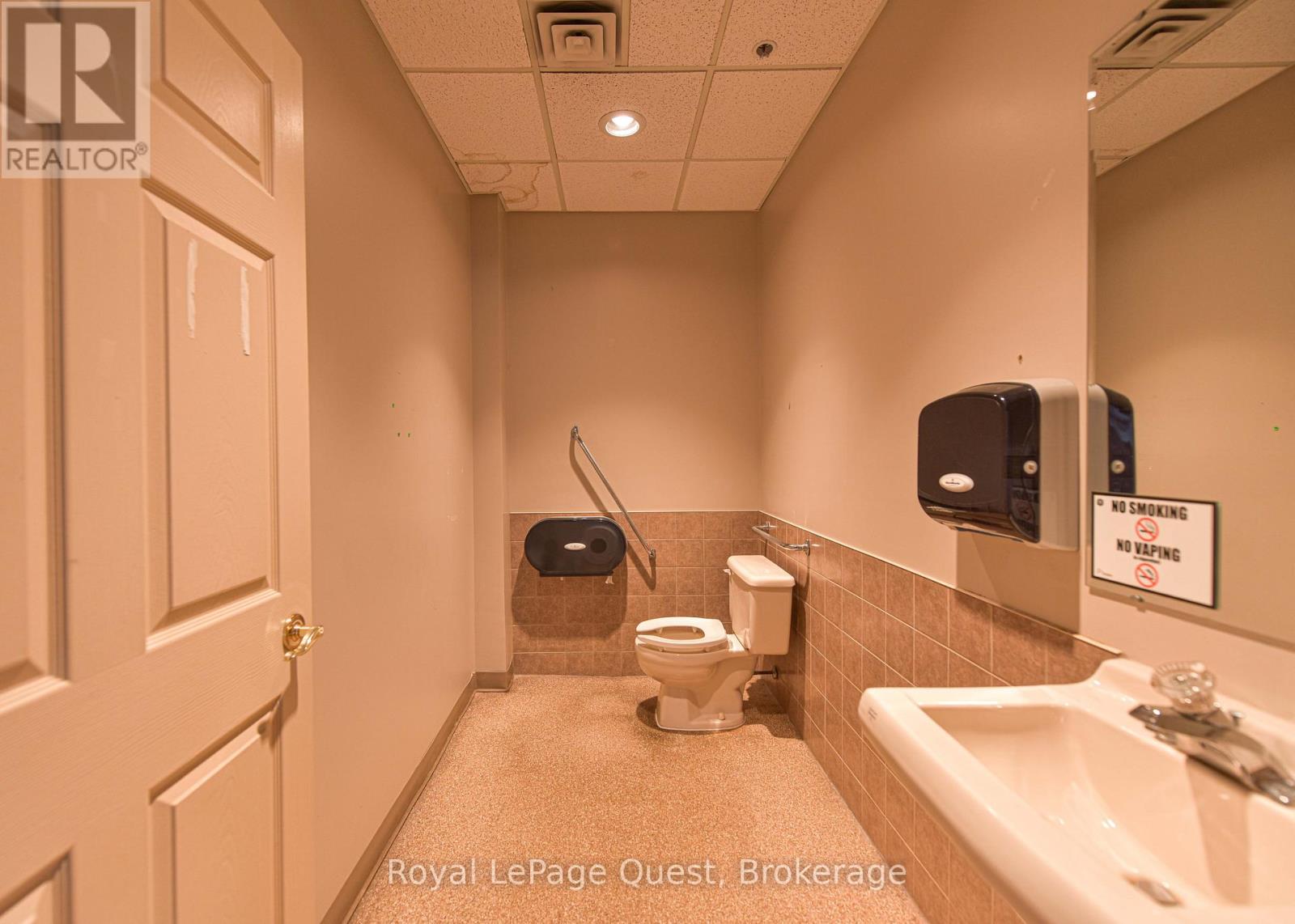 94 Colborne Street W, Orillia, Ontario  L3V 2Y9 - Photo 17 - S12014081