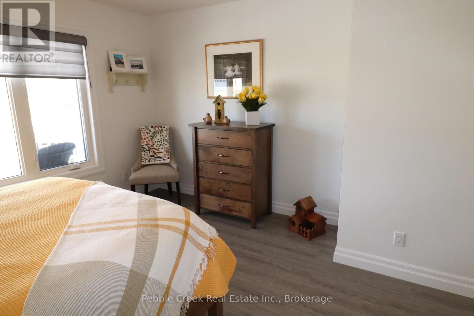 215 Lake Breeze Drive, Ashfield-Colborne-Wawanosh, Ontario  N7A 0C6 - Photo 26 - X12014778