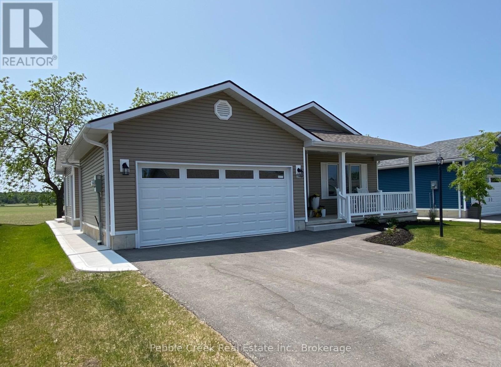 215 Lake Breeze Drive, Ashfield-Colborne-Wawanosh, Ontario  N7A 0C6 - Photo 30 - X12014778