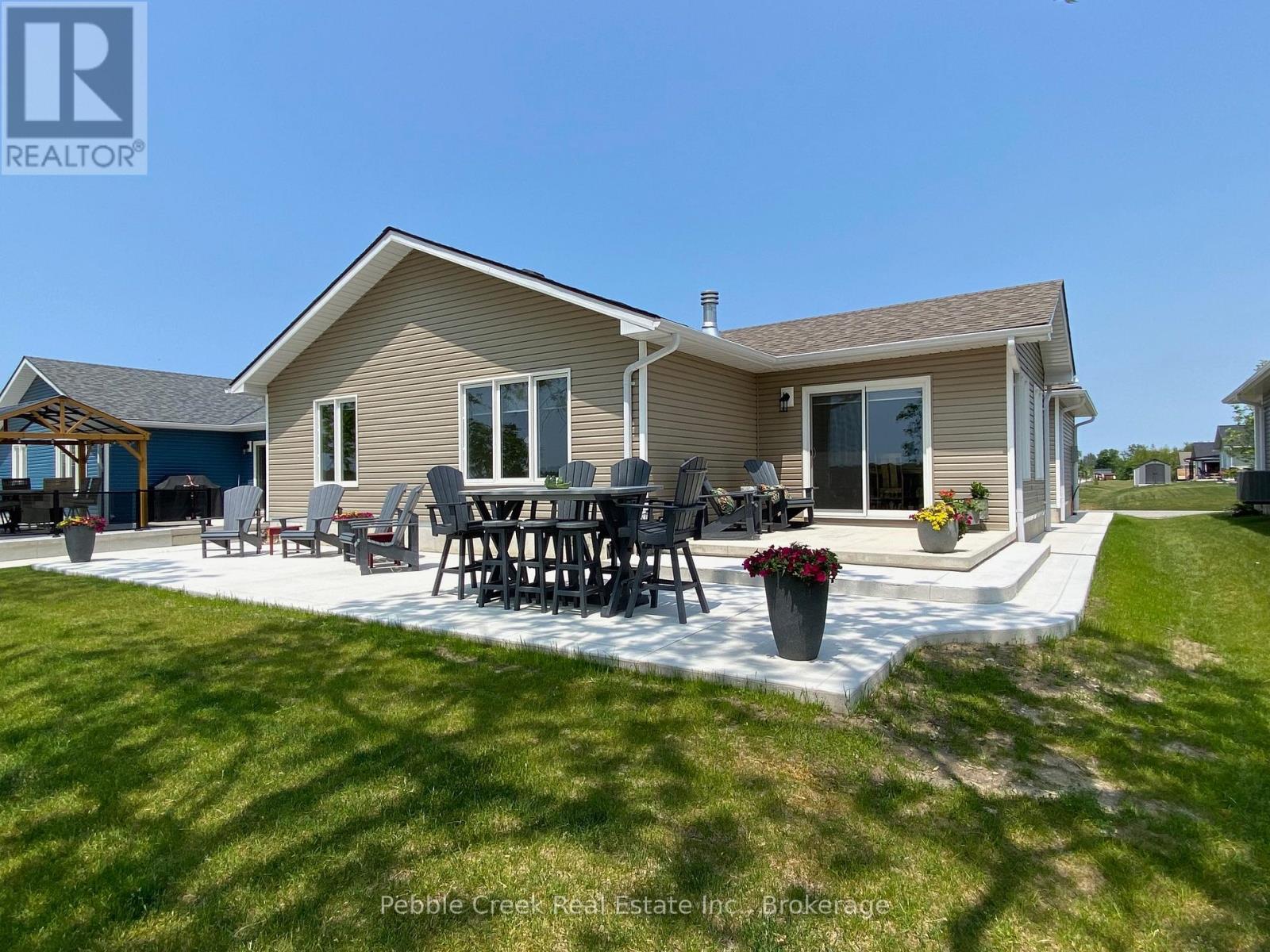 215 Lake Breeze Drive, Ashfield-Colborne-Wawanosh, Ontario  N7A 0C6 - Photo 32 - X12014778