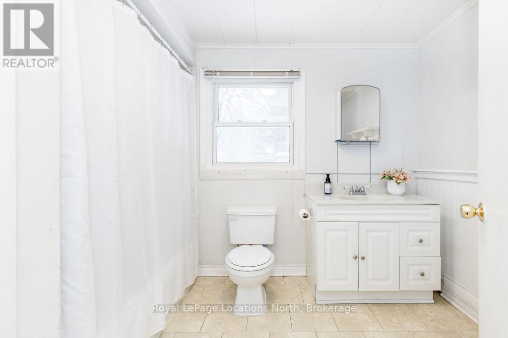 80 Concession 8 Road E, Tiny, Ontario  L0L 2J0 - Photo 16 - S12017541