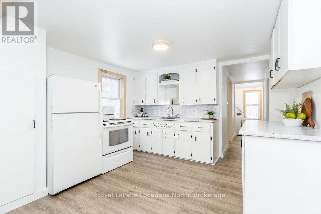 80 Concession 8 Road E, Tiny, Ontario  L0L 2J0 - Photo 6 - S12017541