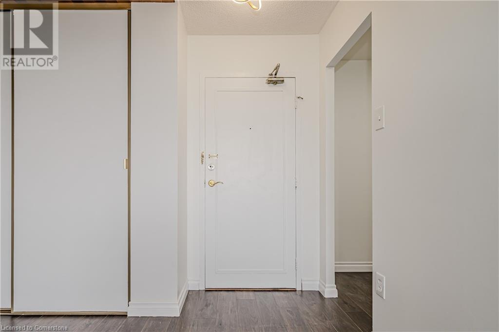 1966 Main Street W Unit# 1507, Hamilton, Ontario  L8S 1J6 - Photo 8 - 40706534