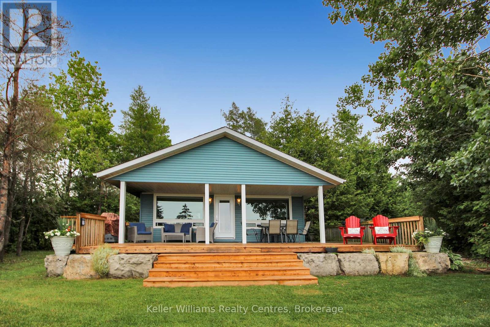 1208 Sunset Drive, South Bruce Peninsula, Ontario  N0H 2T0 - Photo 2 - X12018770