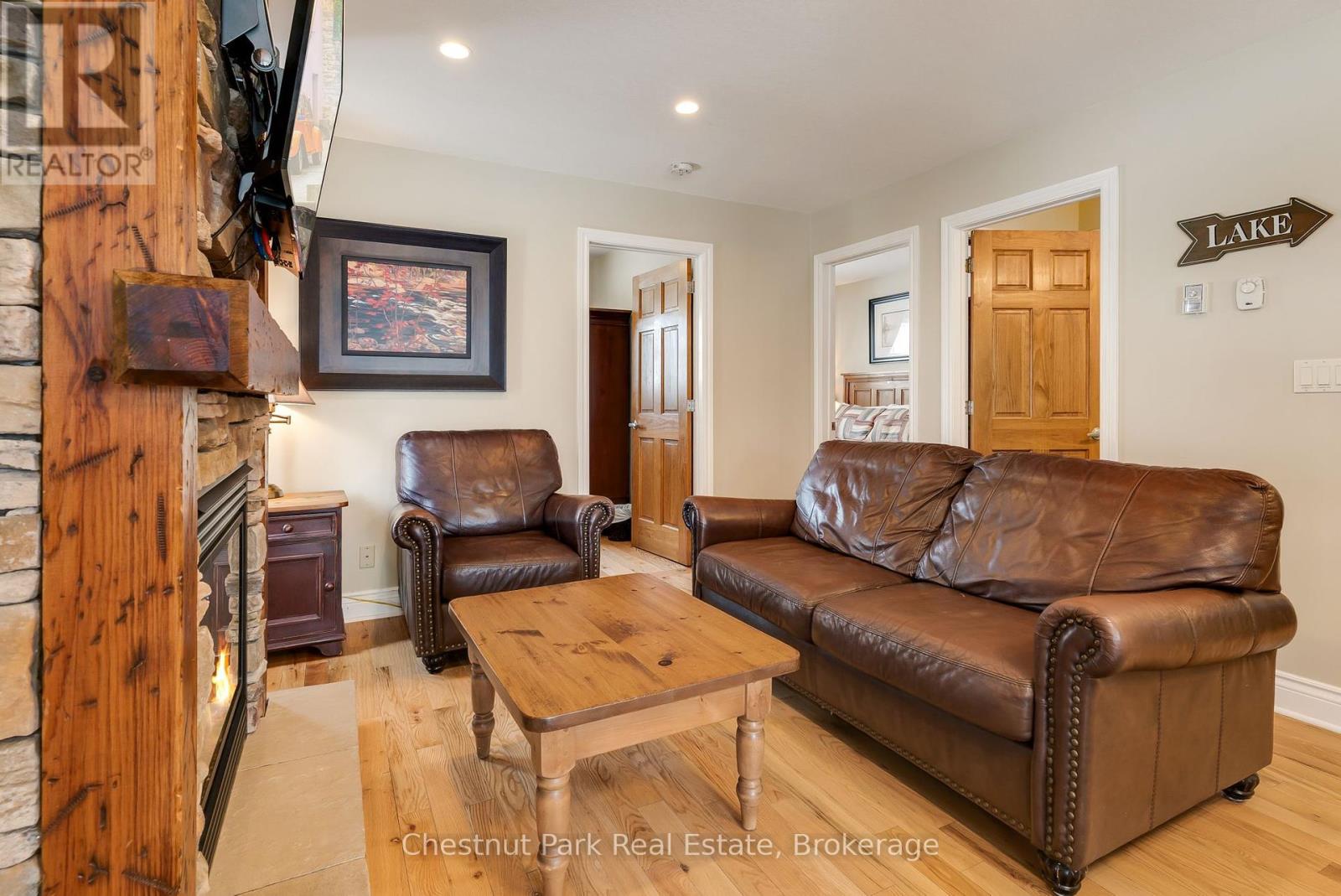 1052 Rat Bay 105-8 Road, Lake Of Bays, Ontario  P1H 2J6 - Photo 3 - X12019460