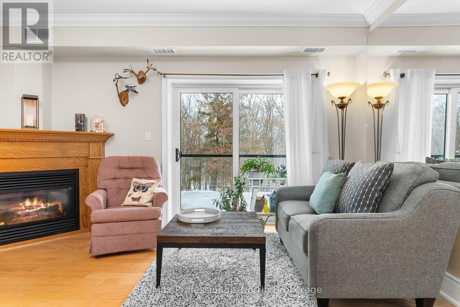 402 - 391 James Street W, Gravenhurst, Ontario  P1P 0A5 - Photo 10 - X12019583