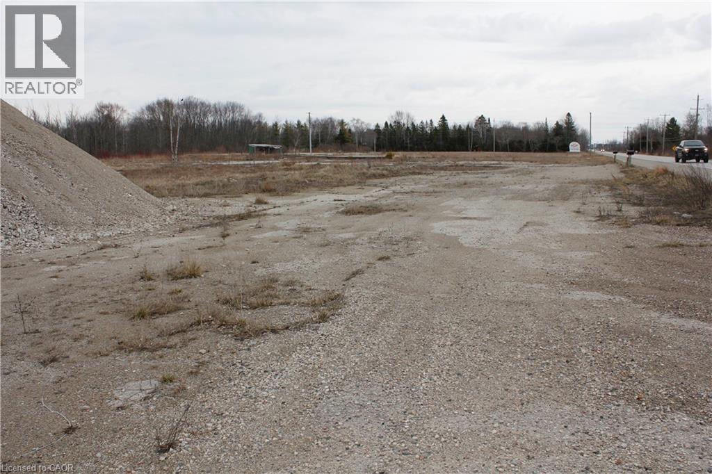 701 Main St Street E, Sauble Beach, Ontario  N0H 2G0 - Photo 10 - 40706924