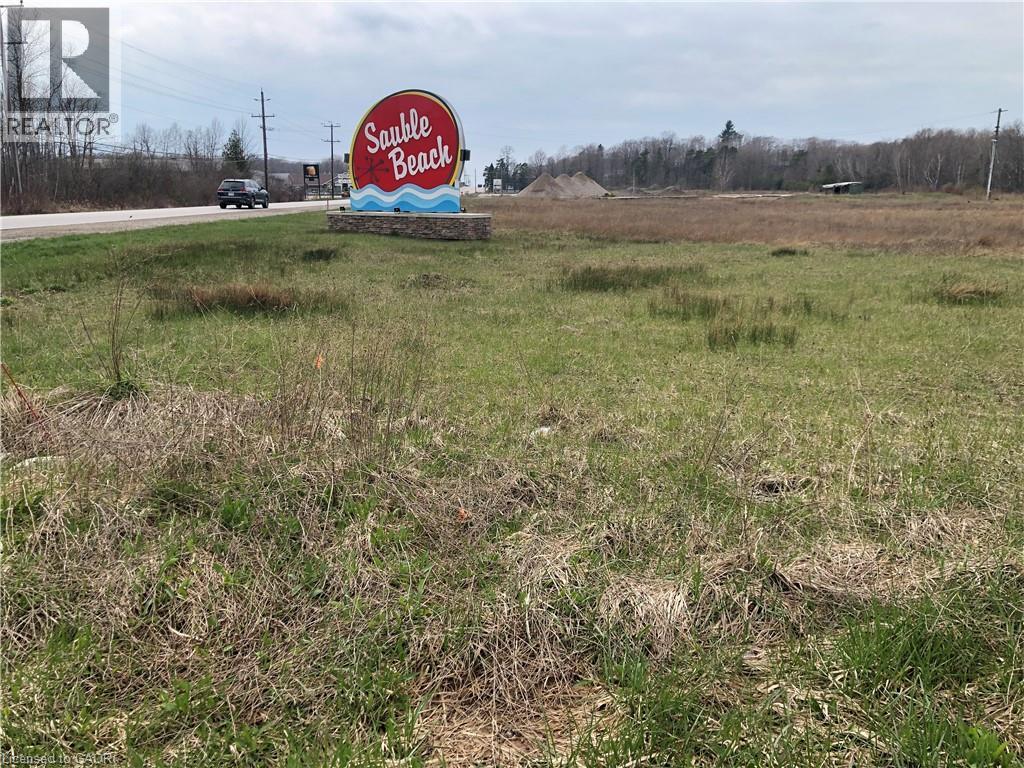 701 Main St Street E, Sauble Beach, Ontario  N0H 2G0 - Photo 12 - 40706924