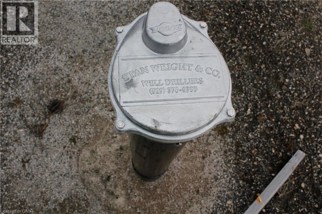 701 Main St Street E, Sauble Beach, Ontario  N0H 2G0 - Photo 7 - 40706924