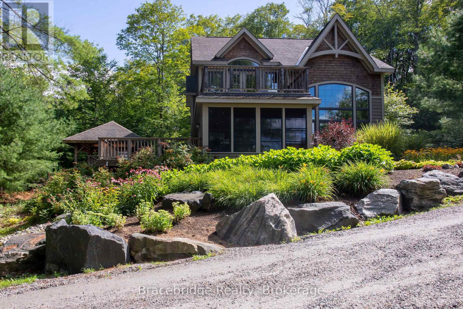 Sandfield 9 W9 - 3876 Muskoka Rd Hwy 118 W, Muskoka Lakes, Ontario  P0B 1J0 - Photo 2 - X12027703
