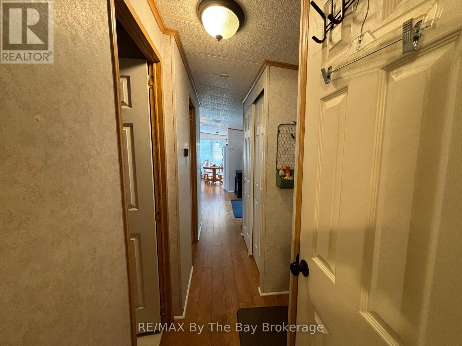 154 - 85 Theme Park Drive, Wasaga Beach, Ontario  L9Z 1X7 - Photo 29 - S12027880