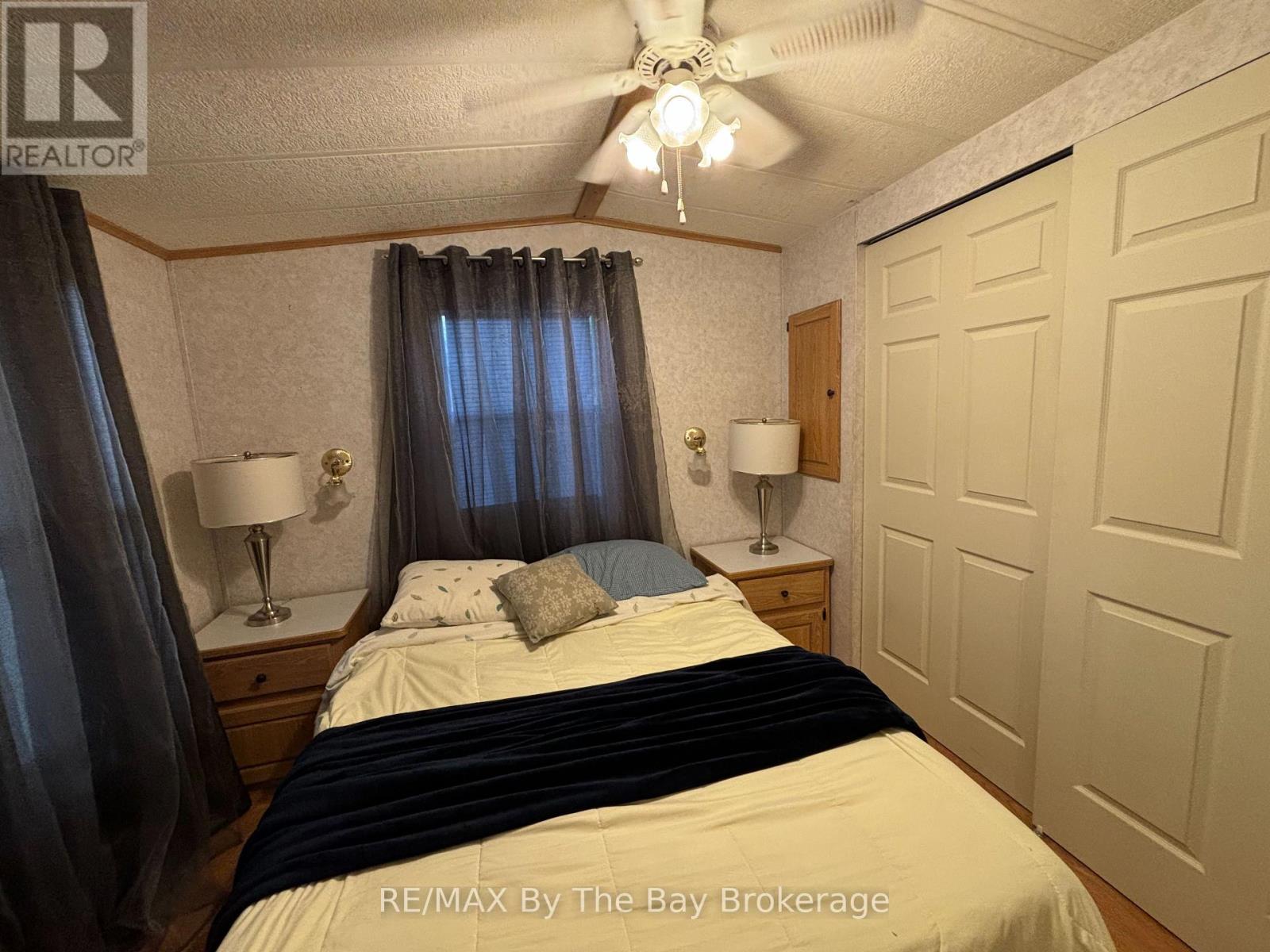 154 - 85 Theme Park Drive, Wasaga Beach, Ontario  L9Z 1X7 - Photo 31 - S12027880
