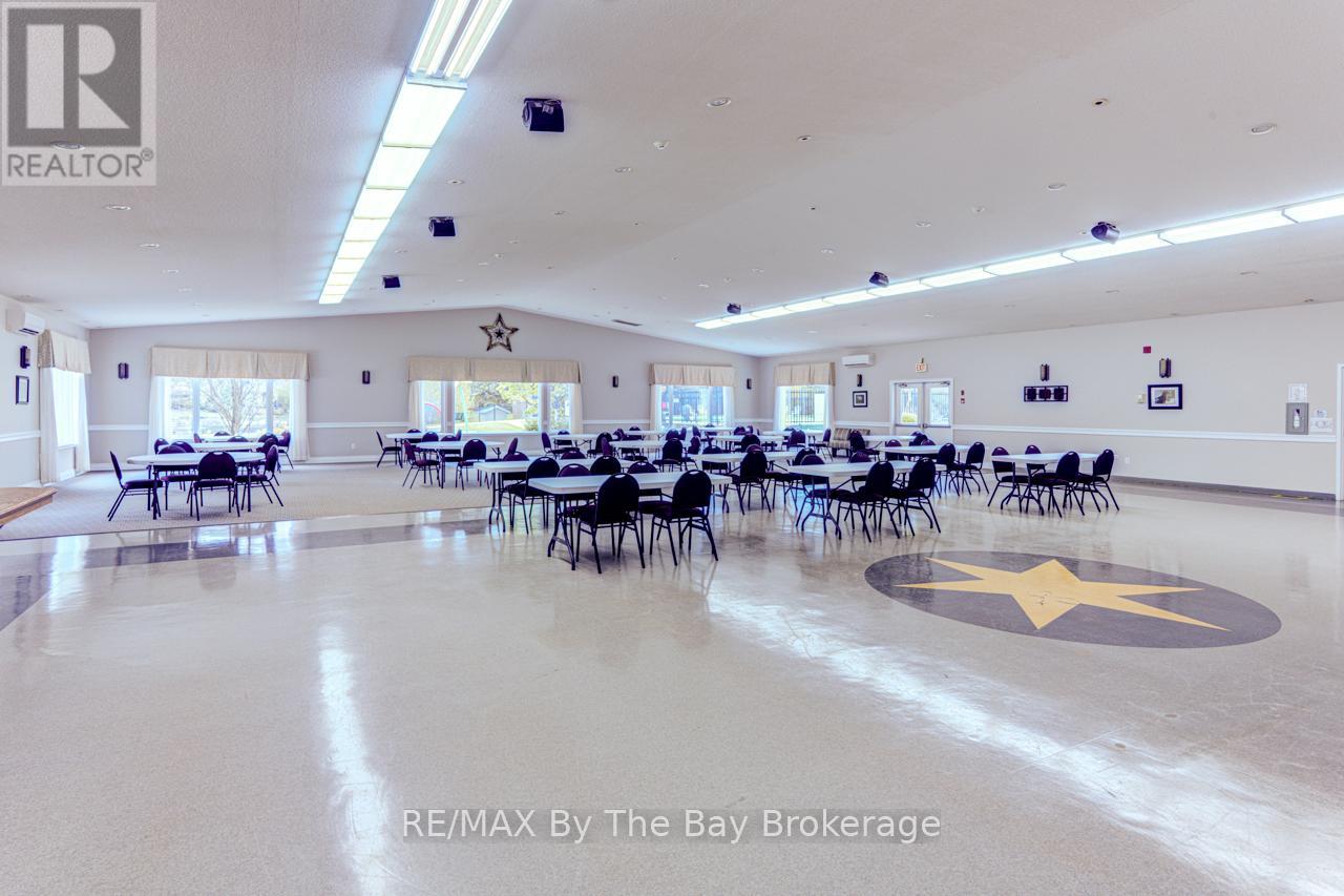 154 - 85 Theme Park Drive, Wasaga Beach, Ontario  L9Z 1X7 - Photo 42 - S12027880