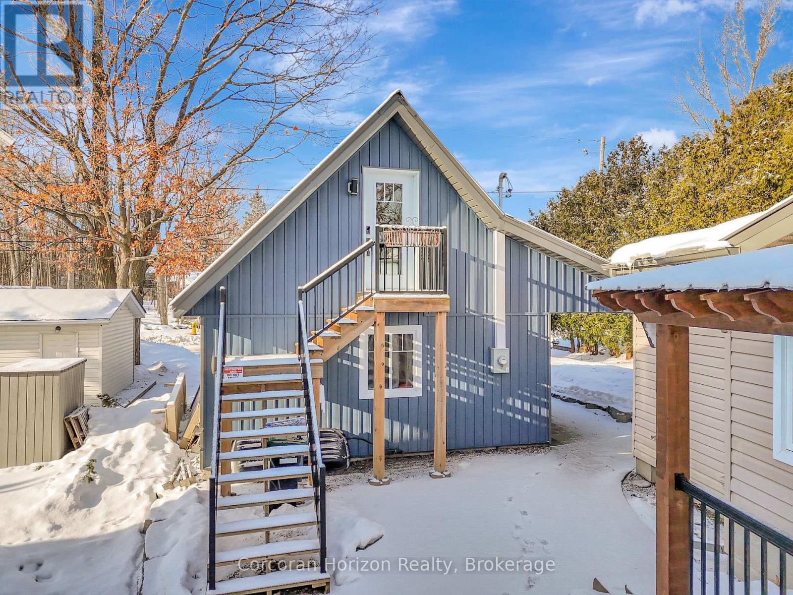 280 Robins Point Road, Tay, Ontario  L0K 2A0 - Photo 10 - S12028117