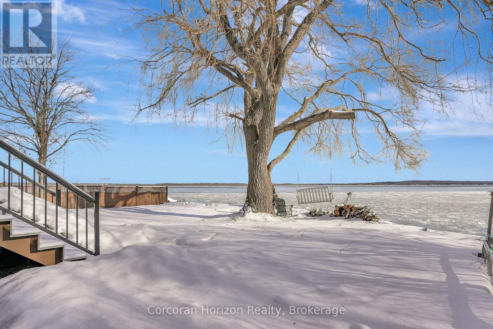 280 Robins Point Road, Tay, Ontario  L0K 2A0 - Photo 14 - S12028117