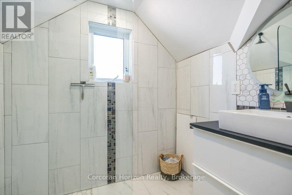 280 Robins Point Road, Tay, Ontario  L0K 2A0 - Photo 28 - S12028117