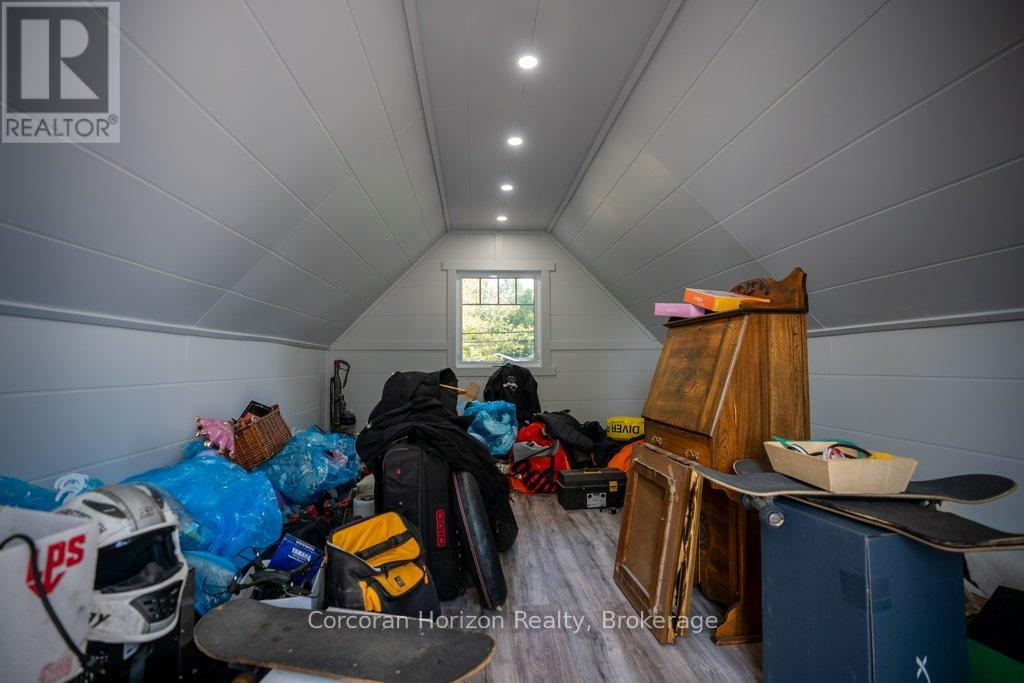 280 Robins Point Road, Tay, Ontario  L0K 2A0 - Photo 29 - S12028117