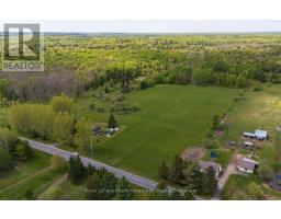 13 LAKESIDE DRIVE, McKellar, Ontario