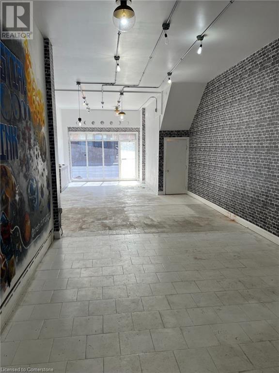 599 King Street E, Hamilton, Ontario  L8N 1E4 - Photo 4 - 40708420