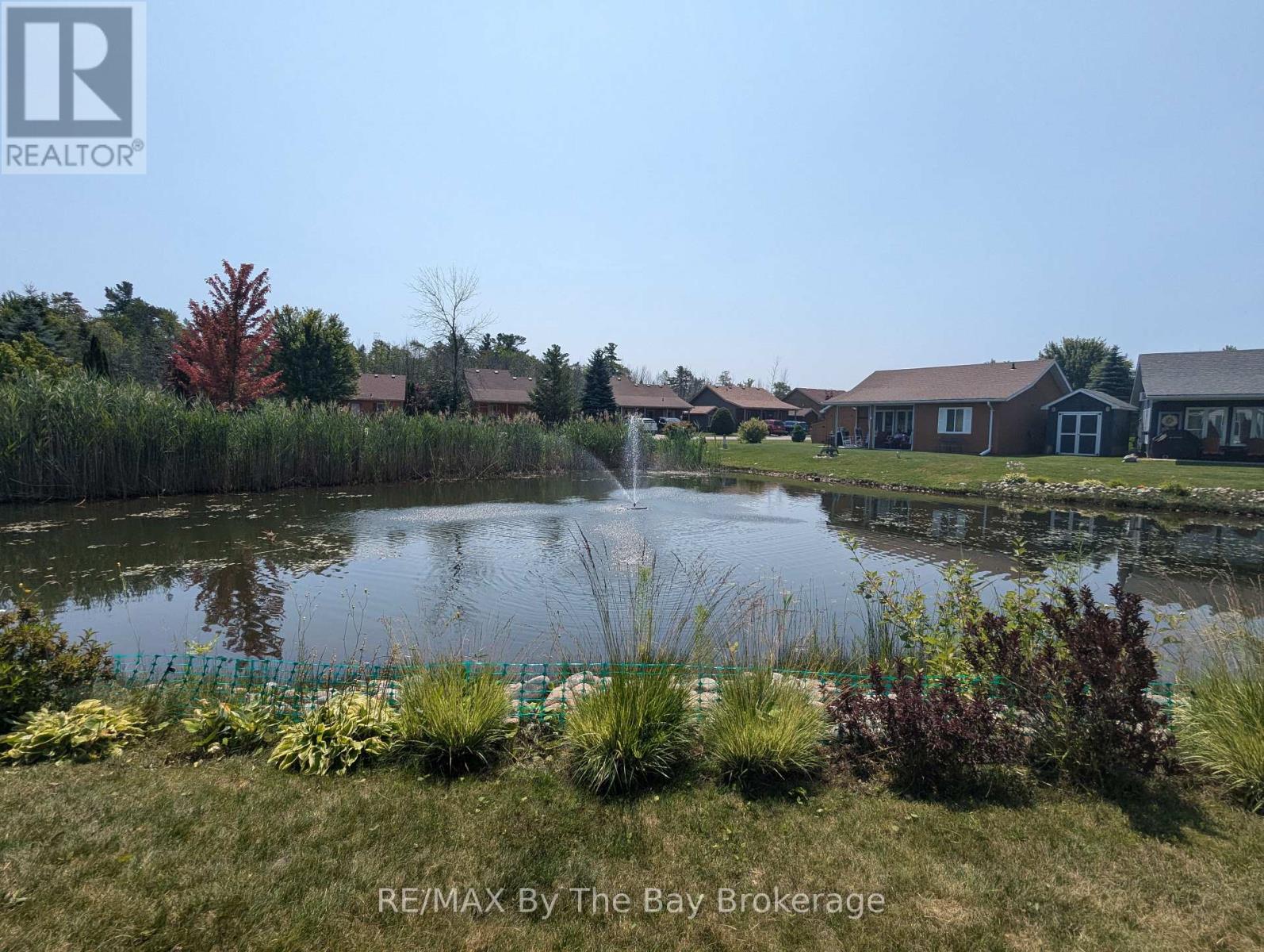 6 Huron Circle, Wasaga Beach, Ontario  L9Z 1X7 - Photo 4 - S12031129