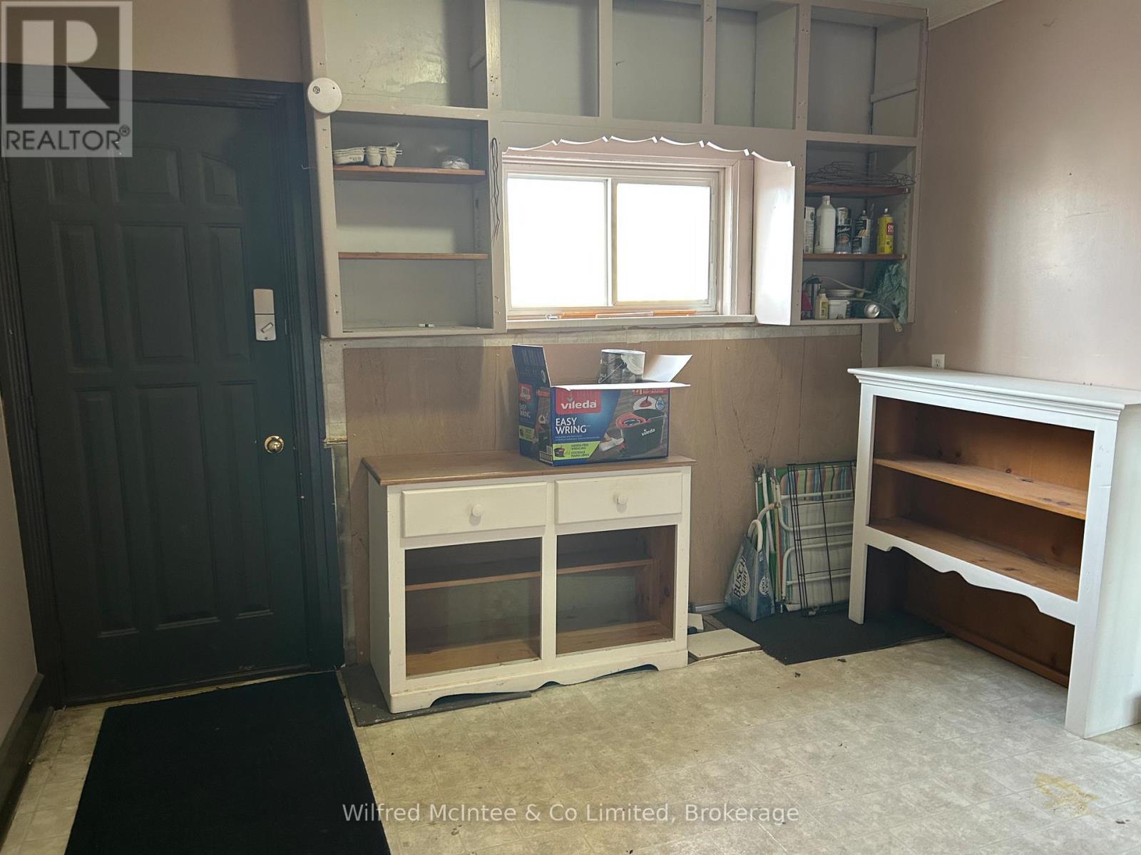 216 Durham Street E, Brockton, Ontario  N0G 2V0 - Photo 11 - X12032034