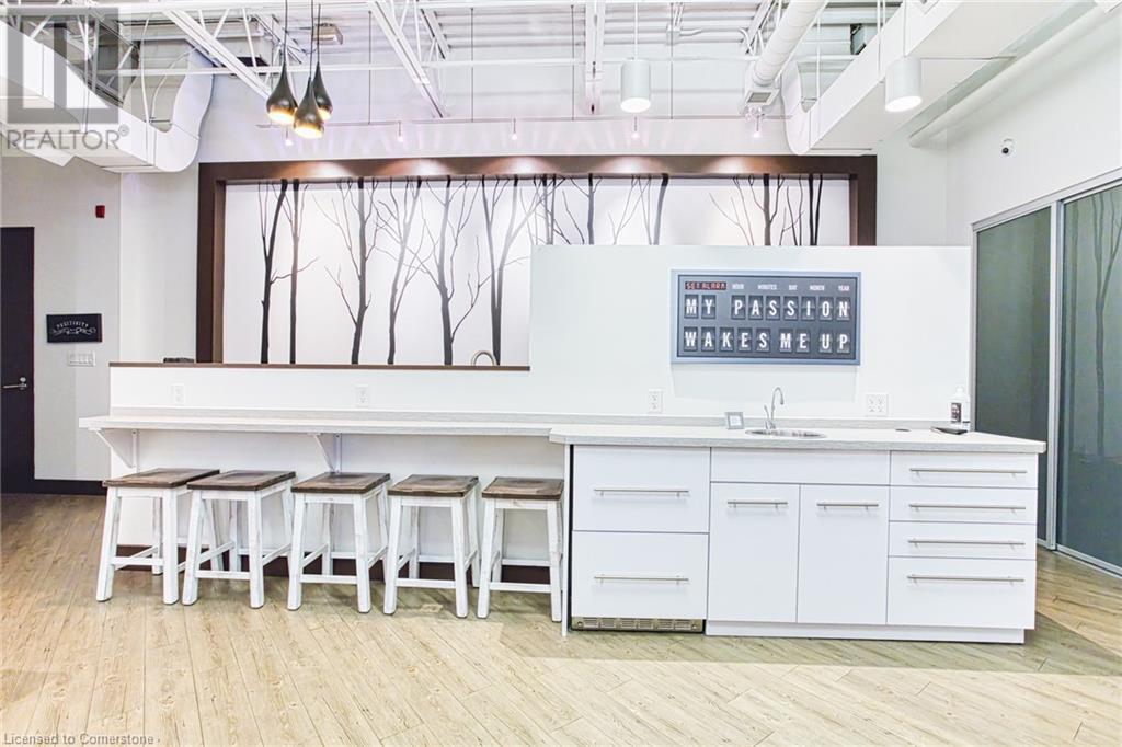 980 Fraser Drive Unit# 105, Burlington, Ontario  L7L 5P5 - Photo 7 - 40708281