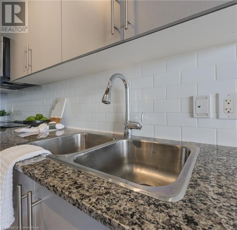 85 Duke Street W Unit# 1404, Kitchener, Ontario  N2H 0B7 - Photo 19 - 40708415