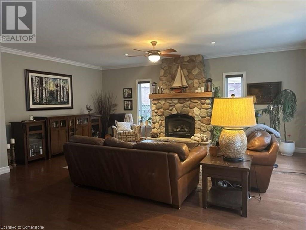 327 Richmeadow Road, London, Ontario  N6H 5T2 - Photo 4 - 40708854