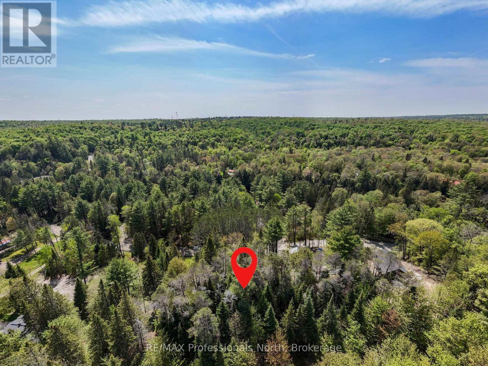75 Balsam Chutes Road, Huntsville, Ontario  P0B 1L0 - Photo 4 - X12033156
