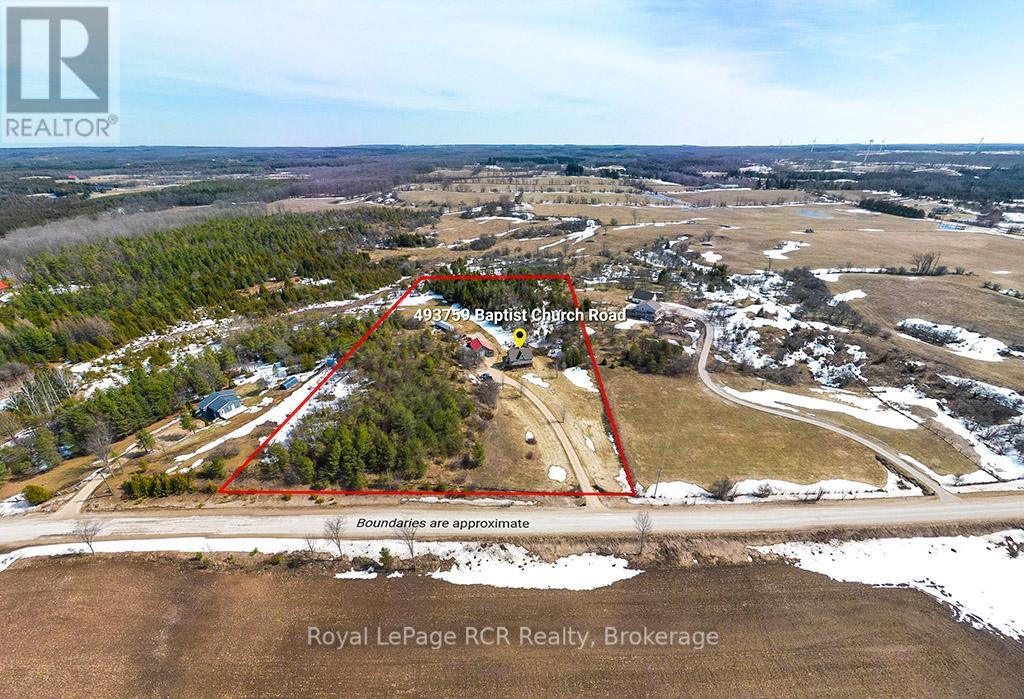 493759 Baptist Church Road, West Grey, Ontario  N0C 1K0 - Photo 12 - X12033519