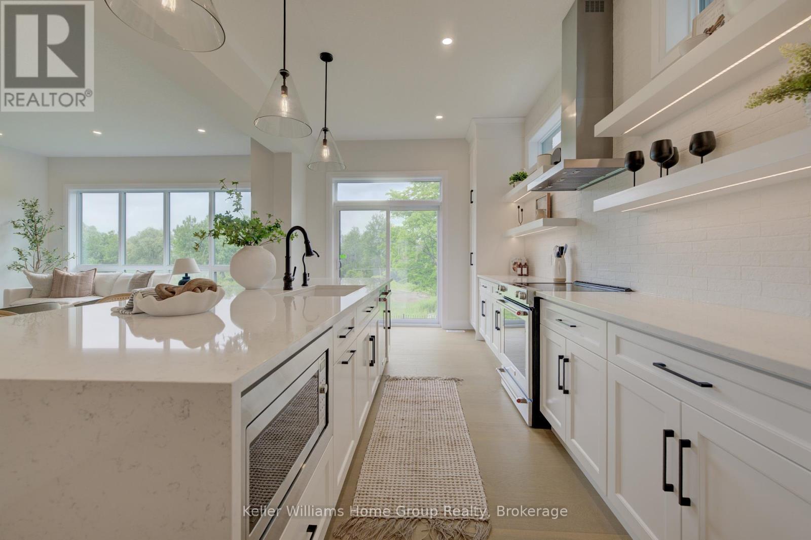 210 Carrington Drive, Guelph, Ontario  N1G 0G9 - Photo 13 - X12033658