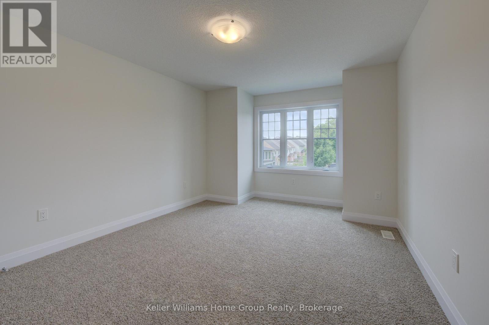 210 Carrington Drive, Guelph, Ontario  N1G 0G9 - Photo 37 - X12033658