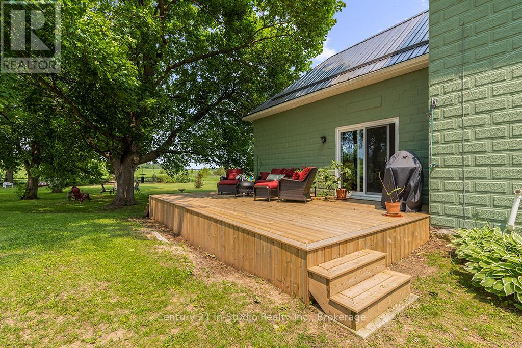 381103 Concession Road 4 Ndr, West Grey, Ontario  N4N 3B9 - Photo 34 - X12033764