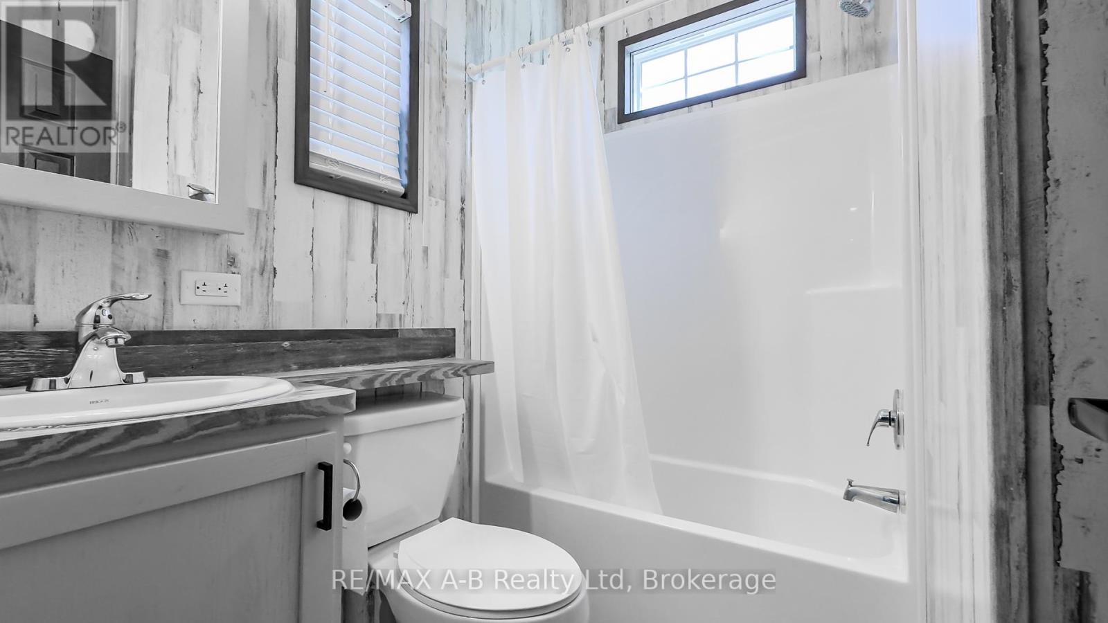 652 - 923590 Road 92 Street, Zorra, Ontario  N0J 1J0 - Photo 16 - X12033925