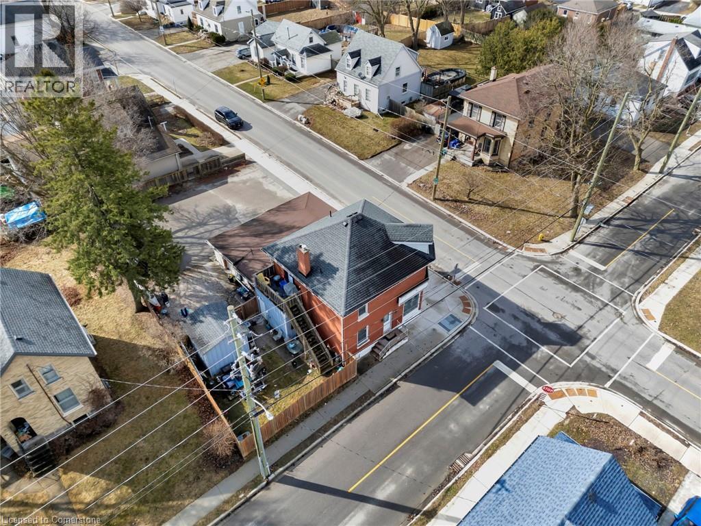 63 Elliott Street, Cambridge, Ontario  N1R 2J7 - Photo 4 - 40701666