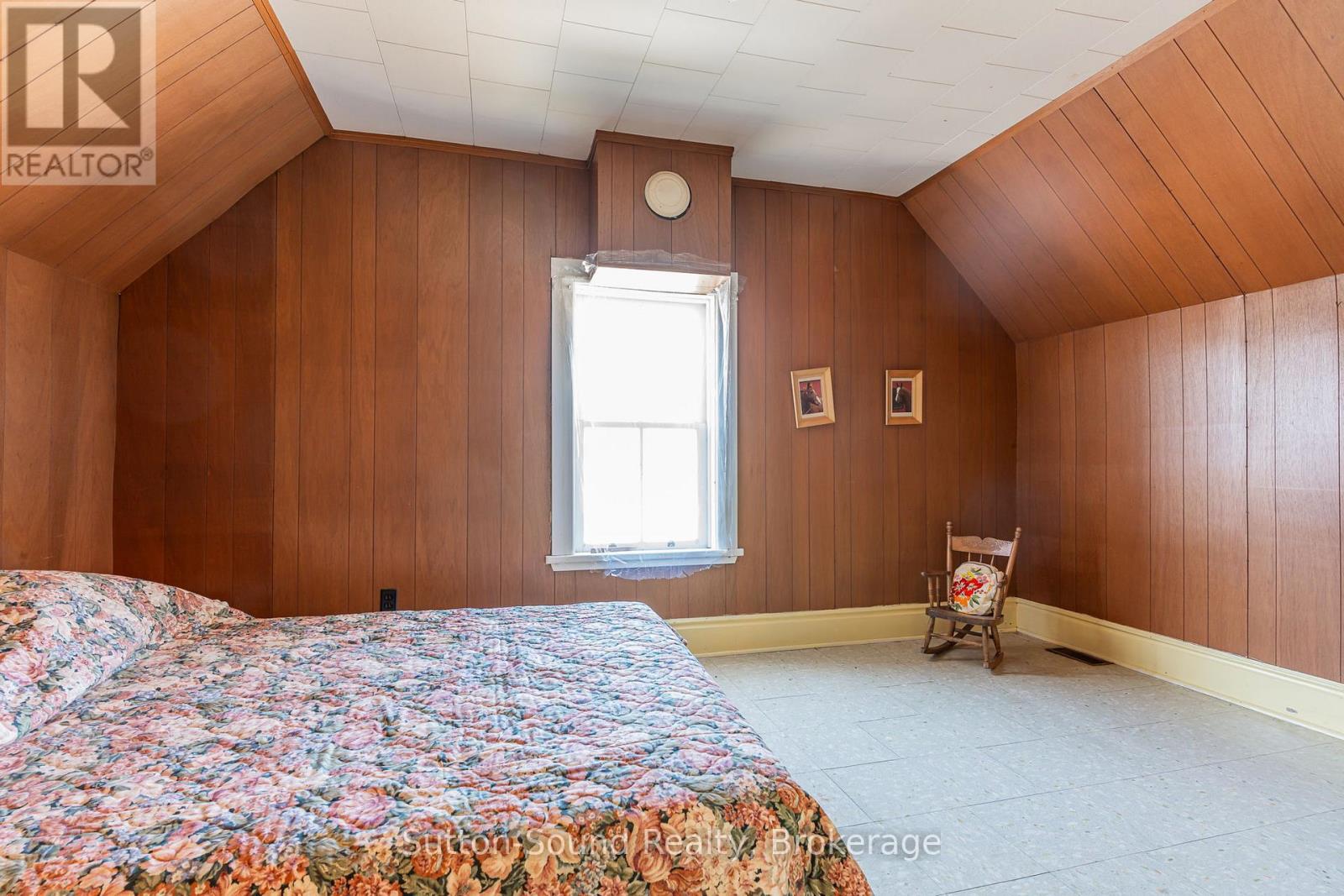 443 And 445 Taylor Street, South Bruce Peninsula, Ontario  N0H 2T0 - Photo 21 - X12034805