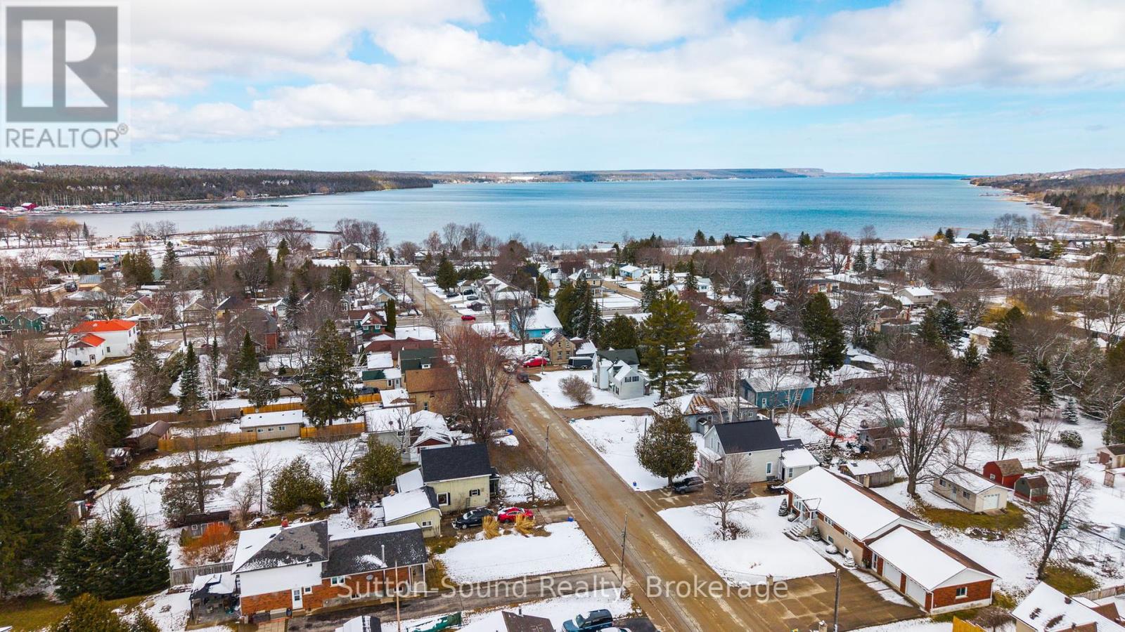 443 And 445 Taylor Street, South Bruce Peninsula, Ontario  N0H 2T0 - Photo 22 - X12034805