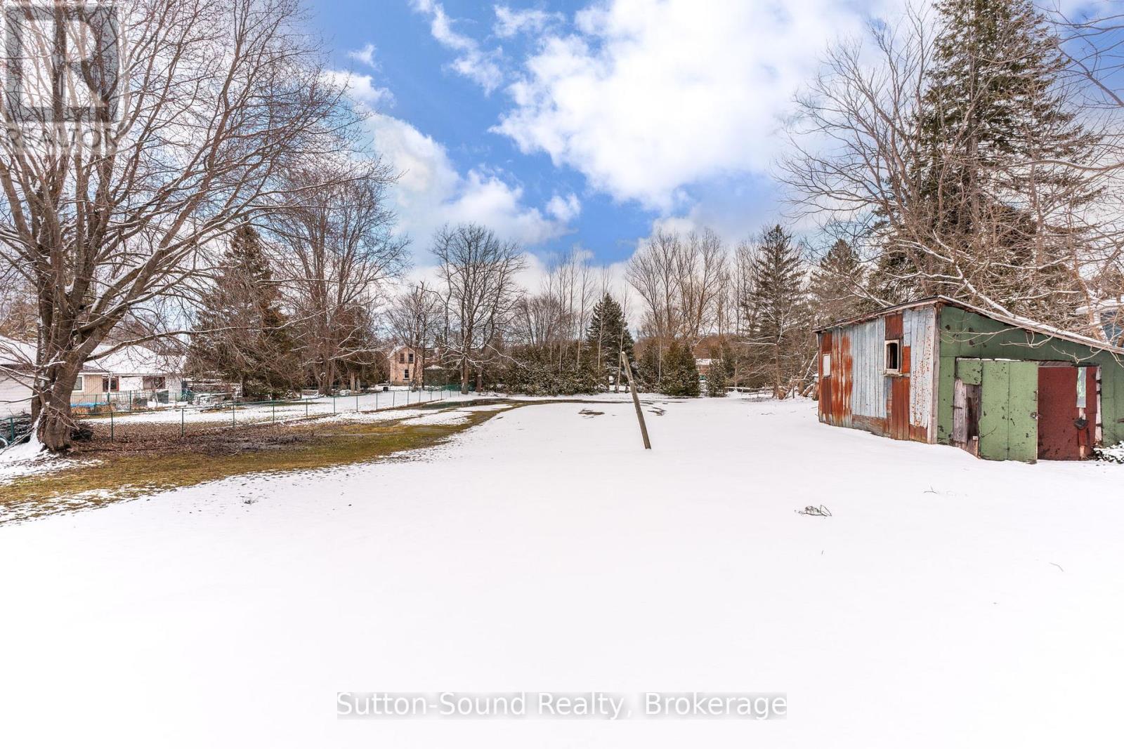 443 And 445 Taylor Street, South Bruce Peninsula, Ontario  N0H 2T0 - Photo 29 - X12034805