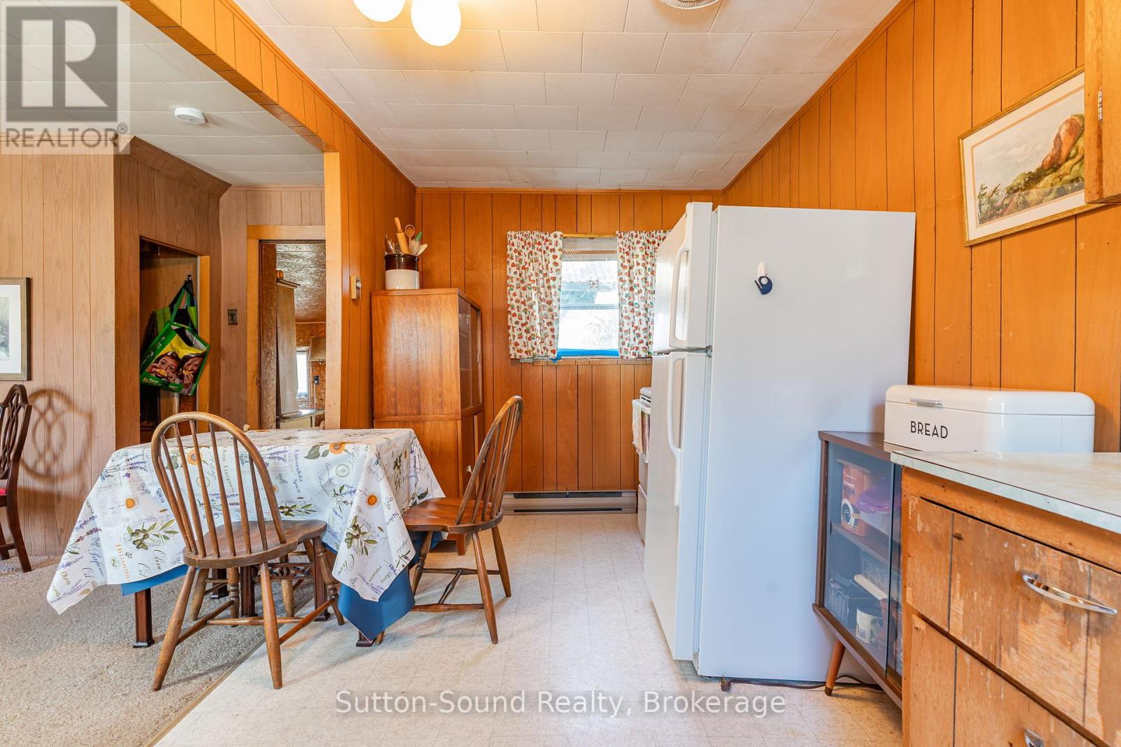 443 And 445 Taylor Street, South Bruce Peninsula, Ontario  N0H 2T0 - Photo 7 - X12034805